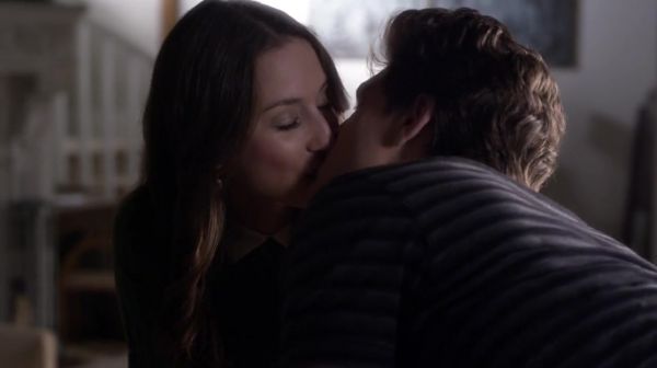 PLL_S04E14_720p_JACK_Up_DownloadSeriesHere_1662.jpg