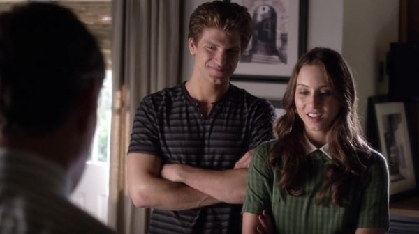 PLL_S04E14_720p_JACK_Up_DownloadSeriesHere_1702.jpg