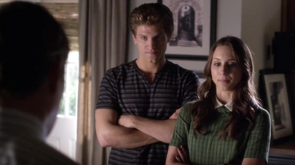 PLL_S04E14_720p_JACK_Up_DownloadSeriesHere_1705.jpg