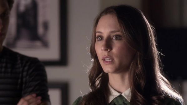 PLL_S04E14_720p_JACK_Up_DownloadSeriesHere_1733.jpg