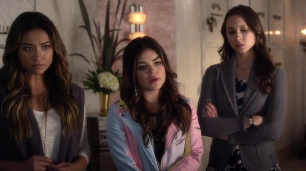 PLL_S04E14_720p_JACK_Up_DownloadSeriesHere_2477.jpg