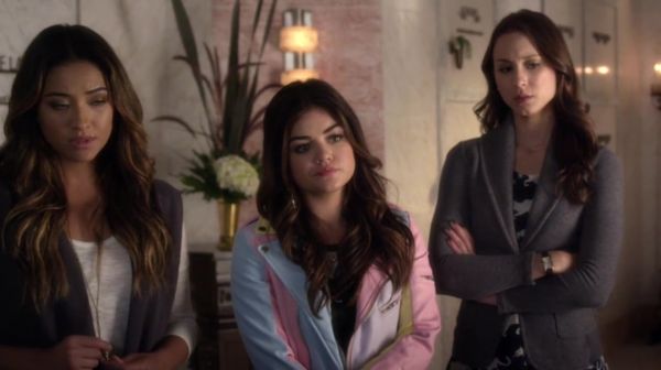PLL_S04E14_720p_JACK_Up_DownloadSeriesHere_2478.jpg