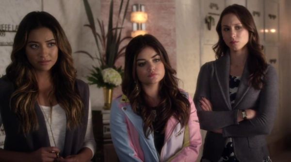 PLL_S04E14_720p_JACK_Up_DownloadSeriesHere_2480.jpg