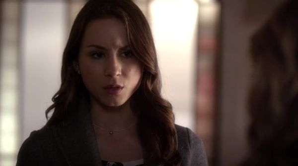 PLL_S04E14_720p_JACK_Up_DownloadSeriesHere_2520.jpg