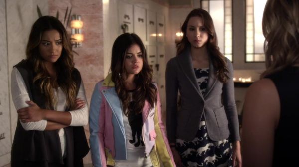 PLL_S04E14_720p_JACK_Up_DownloadSeriesHere_2529.jpg