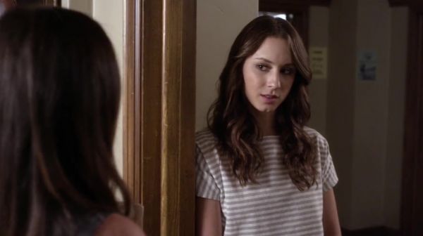 PLL_S04E15_720p_JACK_Up_DownloadSeriesHere_0525.jpg