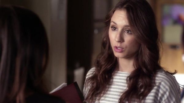 PLL_S04E15_720p_JACK_Up_DownloadSeriesHere_0572.jpg