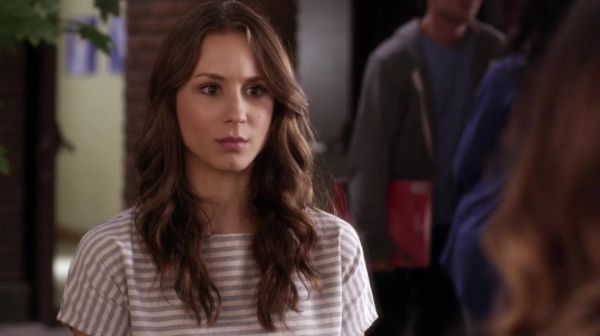 PLL_S04E15_720p_JACK_Up_DownloadSeriesHere_0599.jpg