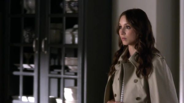 PLL_S04E15_720p_JACK_Up_DownloadSeriesHere_1012.jpg