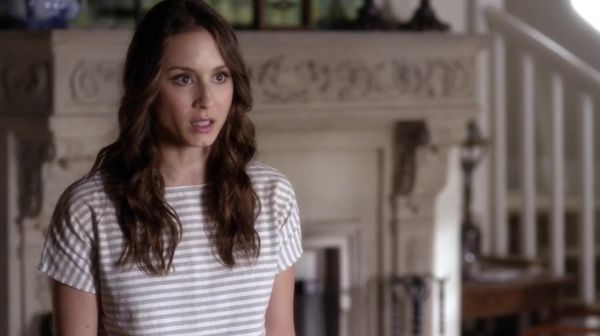 PLL_S04E15_720p_JACK_Up_DownloadSeriesHere_1152.jpg