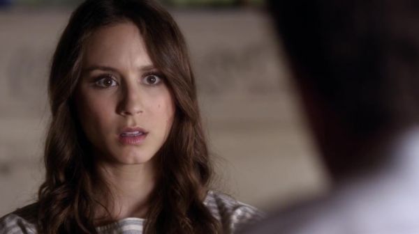 PLL_S04E15_720p_JACK_Up_DownloadSeriesHere_1205.jpg