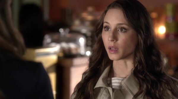 PLL_S04E15_720p_JACK_Up_DownloadSeriesHere_1256.jpg