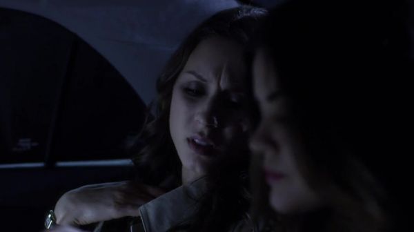 PLL_S04E15_720p_JACK_Up_DownloadSeriesHere_1471.jpg