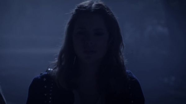 PLL_S04E15_720p_JACK_Up_DownloadSeriesHere_1736.jpg