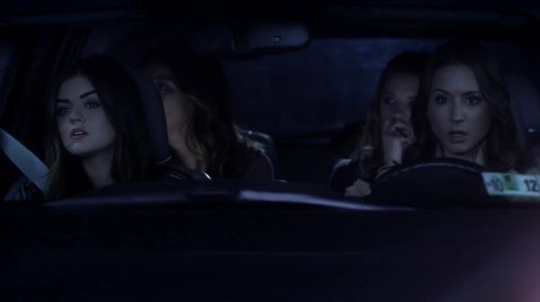 PLL_S04E16_720p_JACK_Up_DownloadSeriesHere_0059.jpg