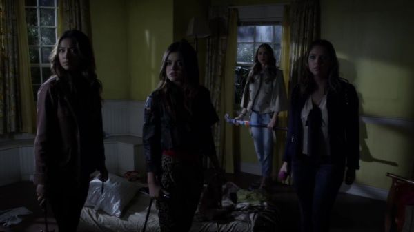 PLL_S04E16_720p_JACK_Up_DownloadSeriesHere_0128.jpg