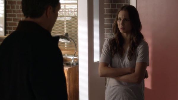 PLL_S04E16_720p_JACK_Up_DownloadSeriesHere_0268.jpg