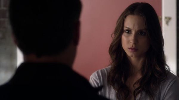 PLL_S04E16_720p_JACK_Up_DownloadSeriesHere_0301.jpg