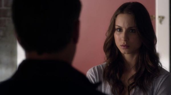 PLL_S04E16_720p_JACK_Up_DownloadSeriesHere_0302.jpg