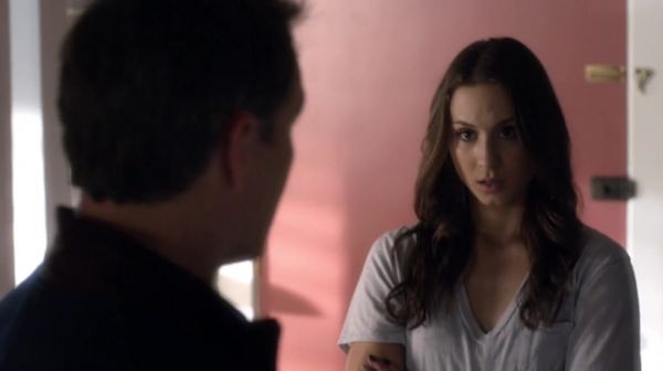 PLL_S04E16_720p_JACK_Up_DownloadSeriesHere_0312.jpg