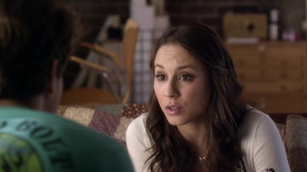PLL_S04E16_720p_JACK_Up_DownloadSeriesHere_0826.jpg