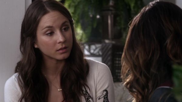 PLL_S04E16_720p_JACK_Up_DownloadSeriesHere_1113.jpg