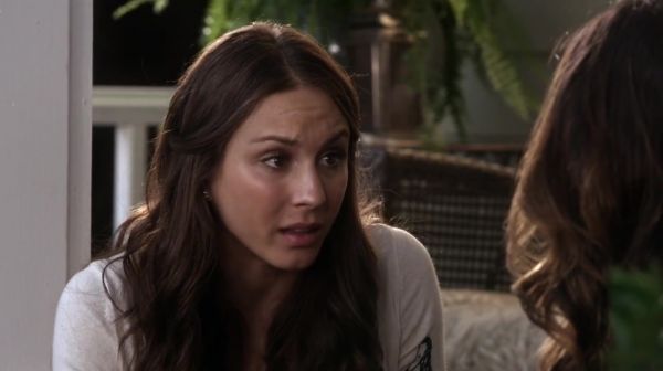 PLL_S04E16_720p_JACK_Up_DownloadSeriesHere_1133.jpg