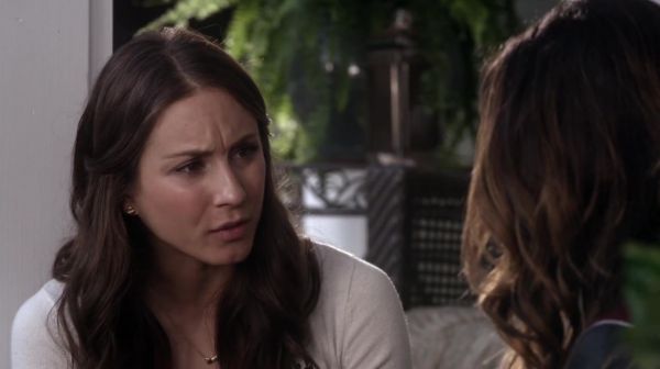 PLL_S04E16_720p_JACK_Up_DownloadSeriesHere_1138.jpg
