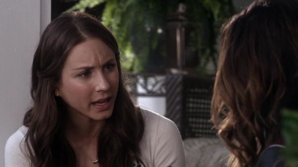 PLL_S04E16_720p_JACK_Up_DownloadSeriesHere_1139.jpg