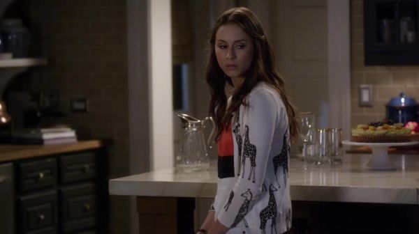 PLL_S04E16_720p_JACK_Up_DownloadSeriesHere_1519.jpg