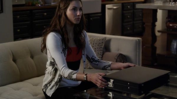 PLL_S04E16_720p_JACK_Up_DownloadSeriesHere_1526.jpg
