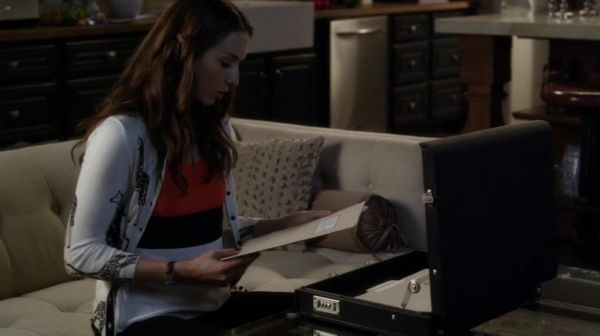 PLL_S04E16_720p_JACK_Up_DownloadSeriesHere_1533.jpg