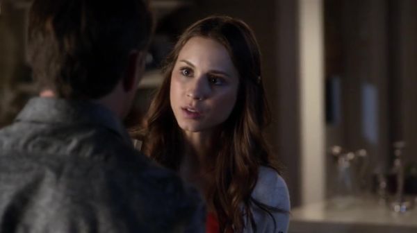 PLL_S04E16_720p_JACK_Up_DownloadSeriesHere_1572.jpg