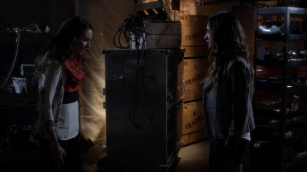 PLL_S04E16_720p_JACK_Up_DownloadSeriesHere_2195.jpg