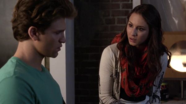 PLL_S04E16_720p_JACK_Up_DownloadSeriesHere_2299.jpg