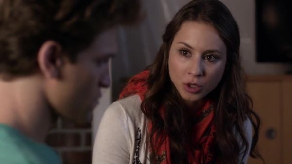 PLL_S04E16_720p_JACK_Up_DownloadSeriesHere_2314.jpg