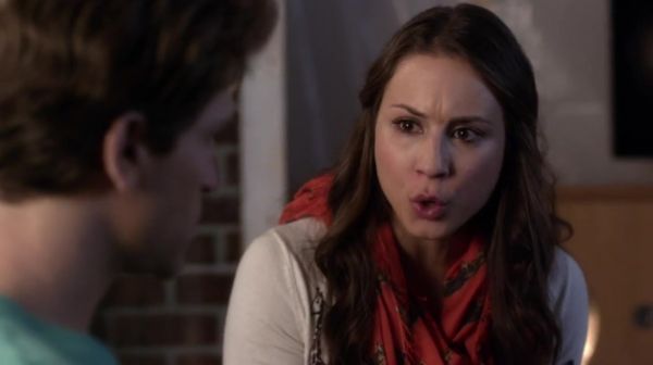 PLL_S04E16_720p_JACK_Up_DownloadSeriesHere_2329.jpg