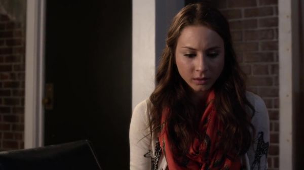 PLL_S04E16_720p_JACK_Up_DownloadSeriesHere_2362.jpg