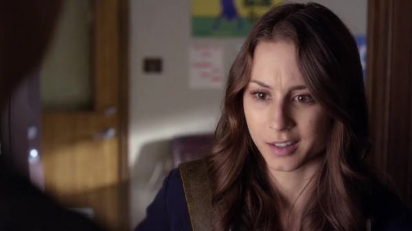 PLL_S04E17_720p_JACK_Up_DownloadSeriesHere_0759.jpg