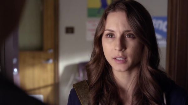 PLL_S04E17_720p_JACK_Up_DownloadSeriesHere_0763.jpg