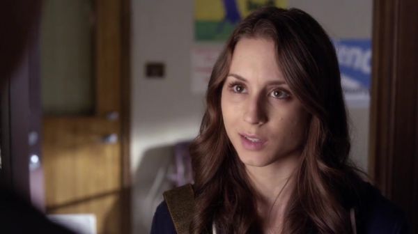 PLL_S04E17_720p_JACK_Up_DownloadSeriesHere_0768.jpg