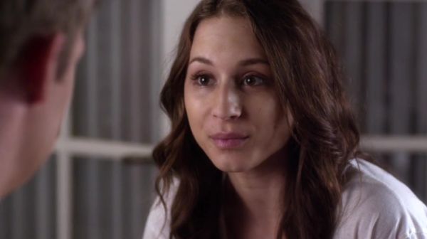 PLL_S04E17_720p_JACK_Up_DownloadSeriesHere_1180.jpg