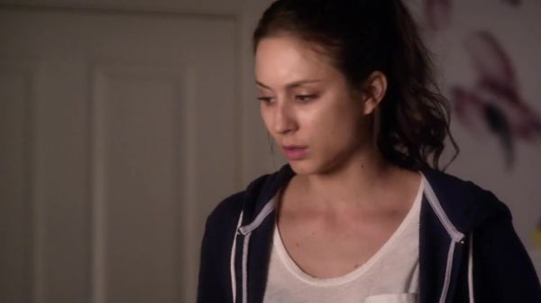 PLL_S04E17_720p_JACK_Up_DownloadSeriesHere_1391.jpg