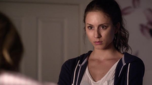PLL_S04E17_720p_JACK_Up_DownloadSeriesHere_1425.jpg