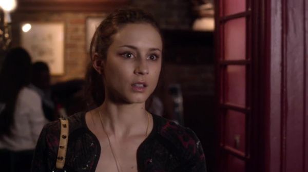 PLL_S04E17_720p_JACK_Up_DownloadSeriesHere_1641.jpg