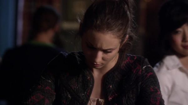 PLL_S04E17_720p_JACK_Up_DownloadSeriesHere_1912.jpg