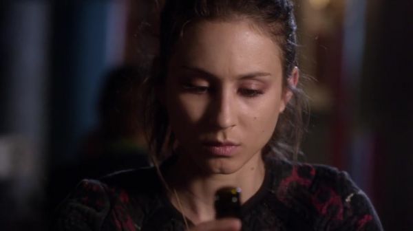 PLL_S04E17_720p_JACK_Up_DownloadSeriesHere_1936.jpg