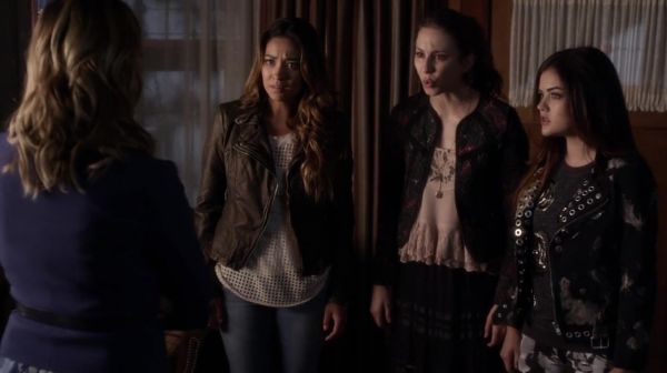 PLL_S04E17_720p_JACK_Up_DownloadSeriesHere_2440.jpg