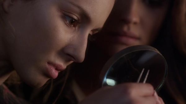 PLL_S04E17_720p_JACK_Up_DownloadSeriesHere_2535.jpg