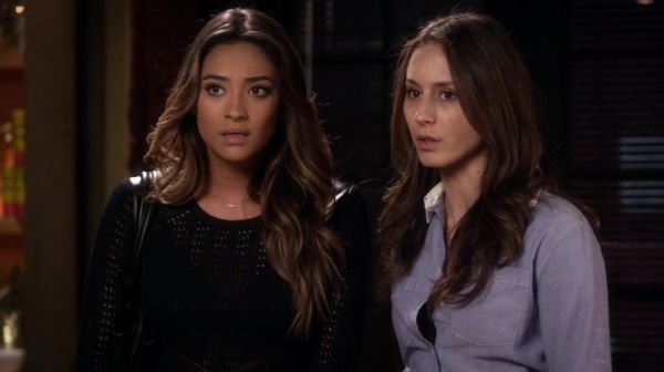 PLL_S04E18_720p_JACK_Up_DownloadSeriesHere_0101.jpg